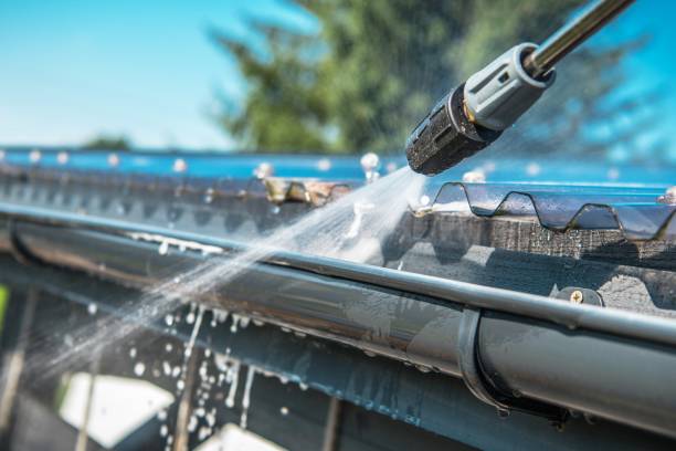 Best Garage Pressure Washing  in Clinton, WA